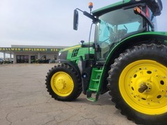 Tractor - Row Crop For Sale 2018 John Deere 6215R , 215 HP