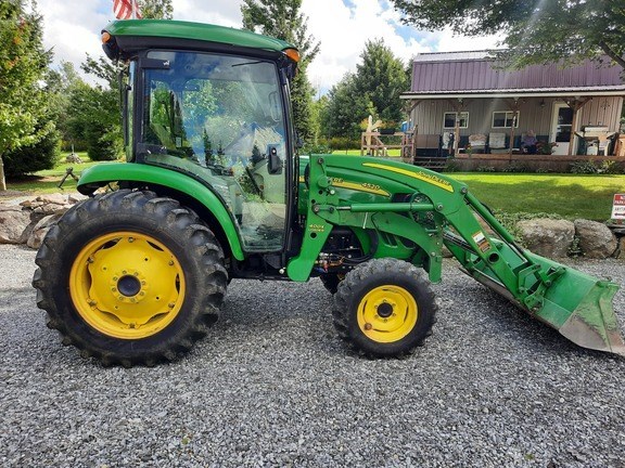 2010 John Deere 4520 Tractor - Compact Utility For Sale