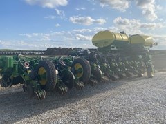 Planter For Sale 2017 John Deere 1775NT Planter For Sale 2017 John Deere 1775NT
