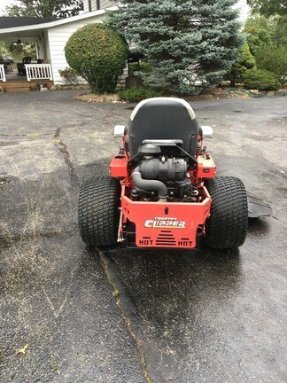 2012 Country Clipper Charger SR 1025 Zero Turn Mower For Sale