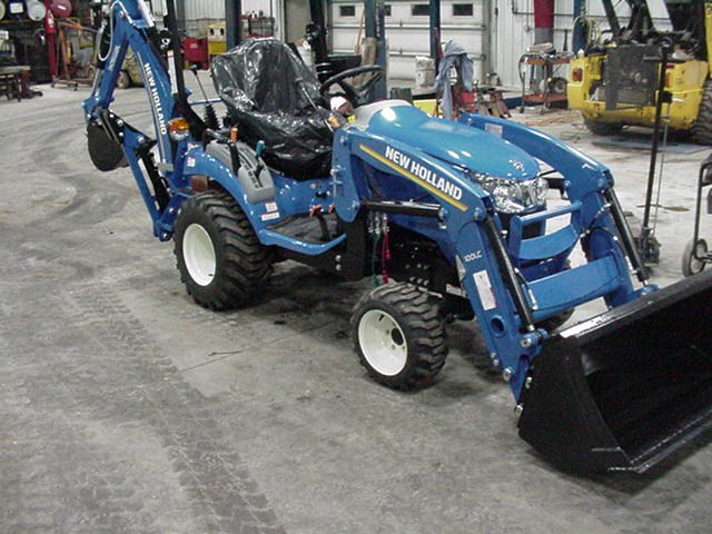 2023 New Holland workmaster 25s Tractor - Compact Utility For Sale