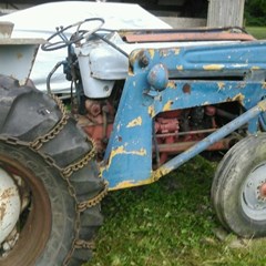 1957 Ford 800 Tractor - Utility For Sale