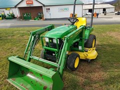 Tractor - Compact Utility For Sale 2004 John Deere 2210 , 23 HP Tractor - Compact Utility For Sale 2004 John Deere 2210 , 23 HP