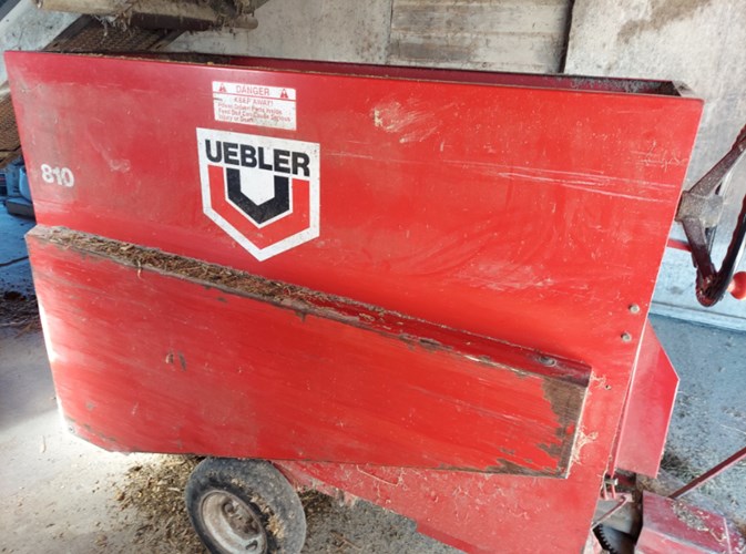 Uebler 810 Feed Cart For Sale