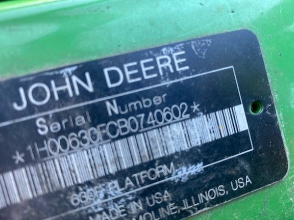 2011 John Deere 630F Combine Header-Auger/Flex For Sale