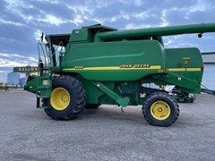 Combine For Sale 2001 John Deere 9450 Combine For Sale 2001 John Deere 9450