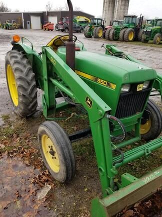 1980 John Deere 950 Tractor - Compact Utility For Sale