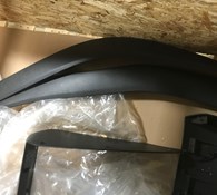 John Deere BRE10459 FENDER KIT Thumbnail 3