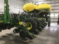 Planter For Sale 2013 John Deere 1770NT CCS Planter For Sale 2013 John Deere 1770NT CCS