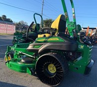 2023 John Deere Z930M Thumbnail 5