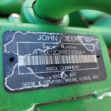 2011 John Deere 612C Combine Header-Corn For Sale