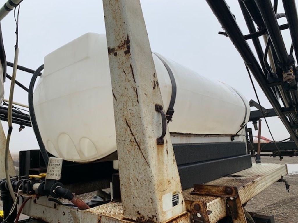 1991 Willmar 745 SprayerSelf Propelled For Sale in Wyatt Indiana