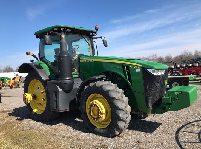 2016 John Deere 8400R Tractor - Row Crop For Sale