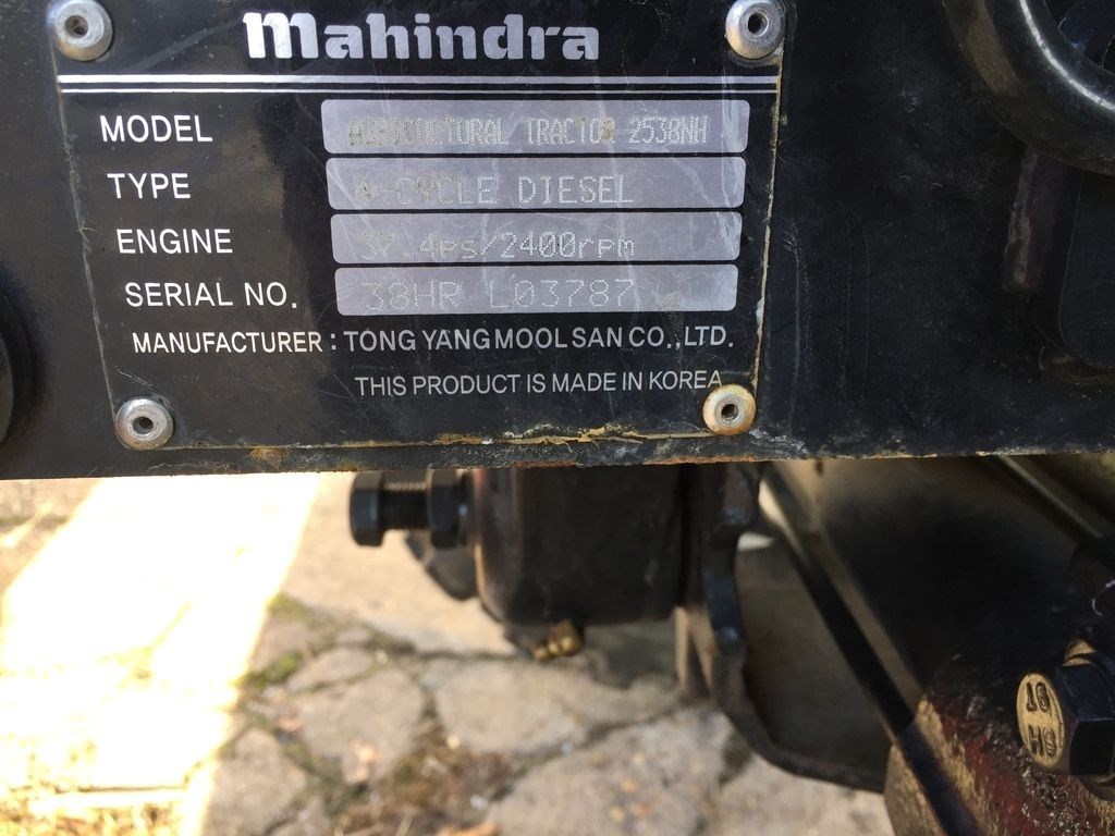 2017 Mahindra 2538 HST Image 5