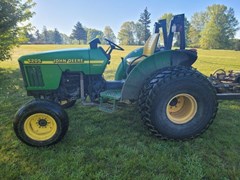 Tractor - Utility For Sale 2000 John Deere 5205 , 53 HP Tractor - Utility For Sale 2000 John Deere 5205 , 53 HP