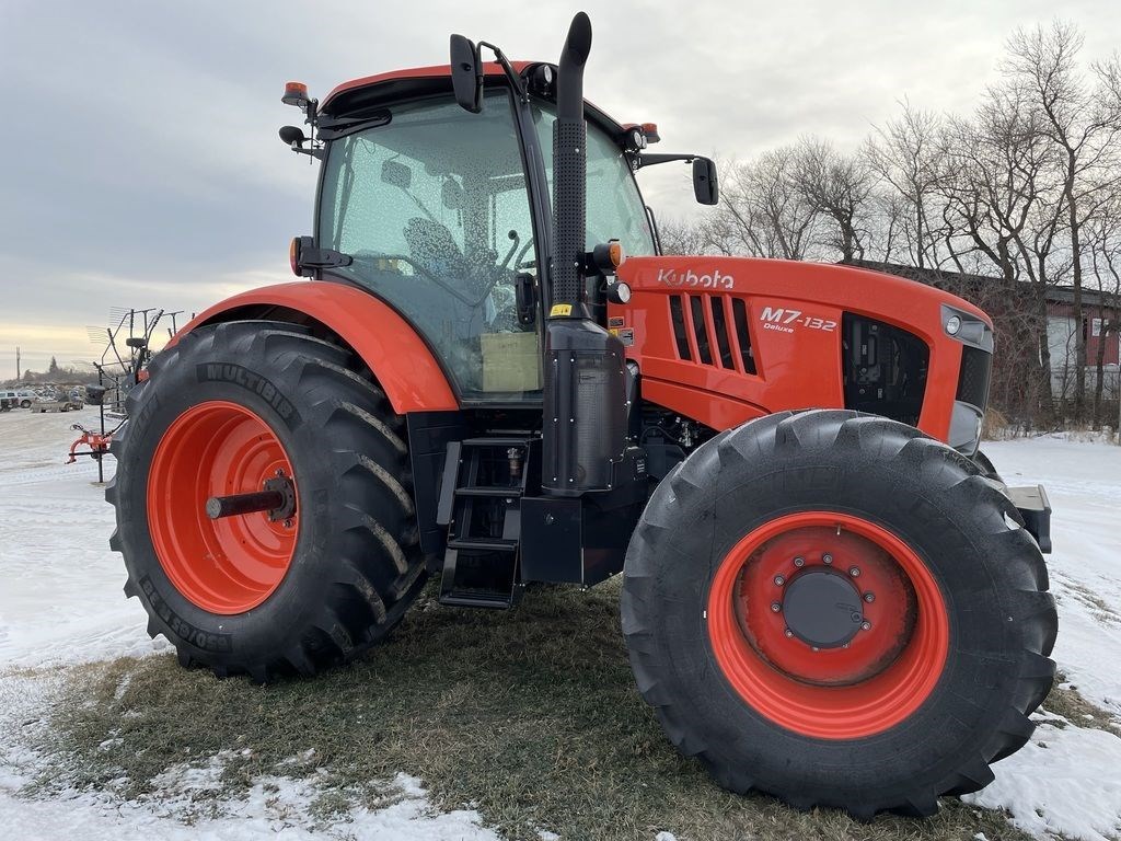 2022 Kubota M72 Compact Utility Tractor For Sale in Brandon Manitoba