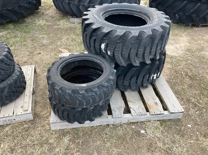 2018 John Deere 2038R - R4 Tires Wheels and Tires For Sale