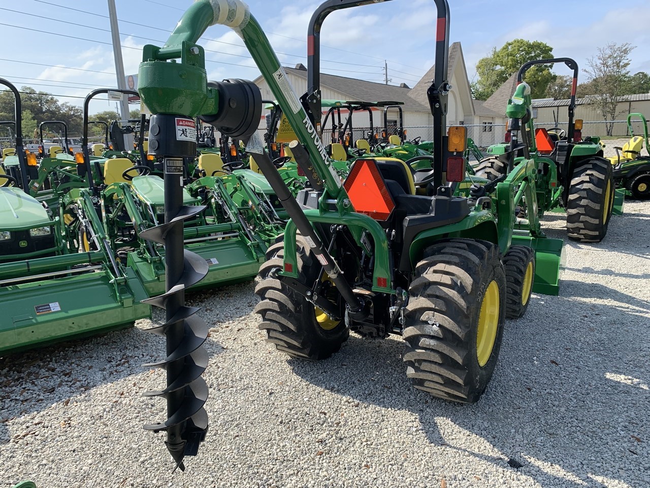 2023 John Deere 3038E Compact Utility Tractor برسم البيعGainesville Florida