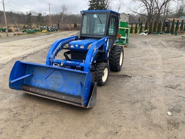 2013 New Holland 1520 Tractor - Utility For Sale