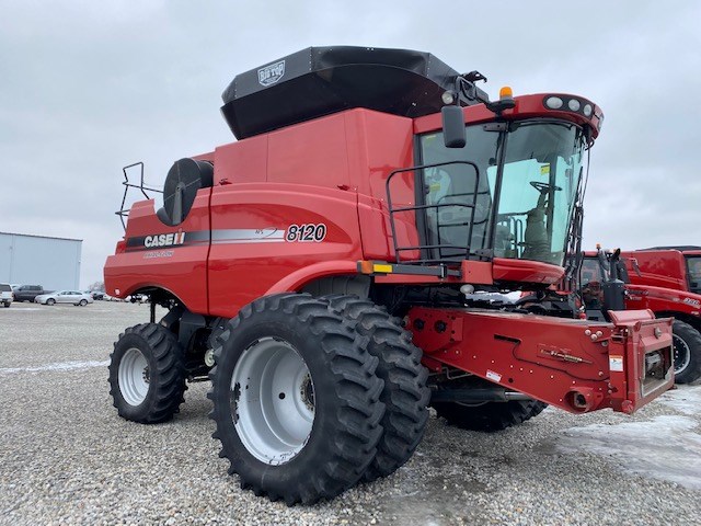 2009 Case IH 8120 Combine For Sale