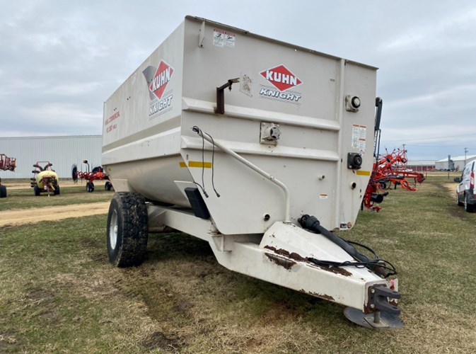 2012 Kuhn Knight RC250 Feeder Wagon-Portable For Sale