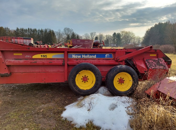2008 New Holland 195 Manure Spreader-Dry/Pull Type For Sale