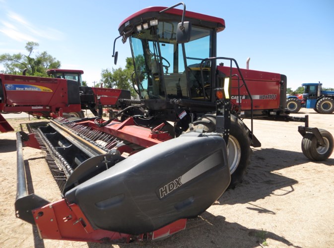 2004 Case IH WDX1101 Windrower-Self Propelled For Sale