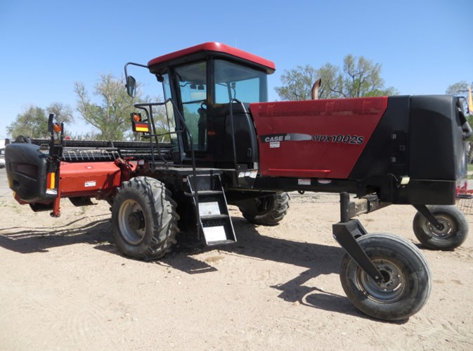 2005 Case IH WDX1002S Windrower-Self Propelled For Sale