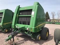 Baler-Round For Sale 2017 John Deere 569 Premium Baler-Round For Sale 2017 John Deere 569 Premium