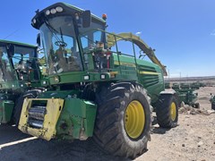 Forage Harvester-Self Propelled For Sale 2013 John Deere 7980 Forage Harvester-Self Propelled For Sale 2013 John Deere 7980