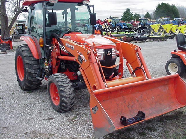 2016 Kubota L6060HSTC Tractor - Compact Utility For Sale