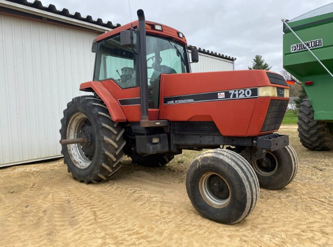 1989 Case IH 7120 Tractor For Sale