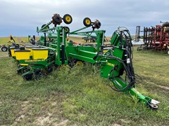 Planter For Sale 2012 John Deere DB48 Planter For Sale 2012 John Deere DB48
