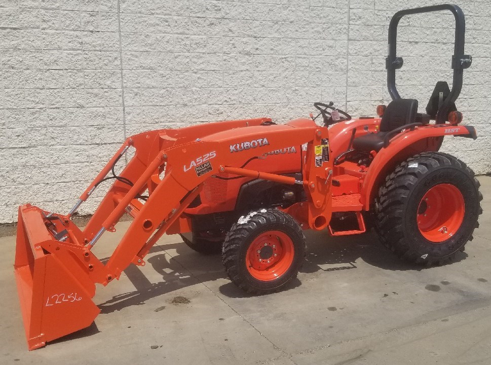 2022 Kubota L2501 Compact Utility Tractor A La VentaSilvis Illinois