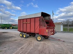Forage Boxes and Blowers For Sale New Holland 816 Forage Boxes and Blowers For Sale New Holland 816