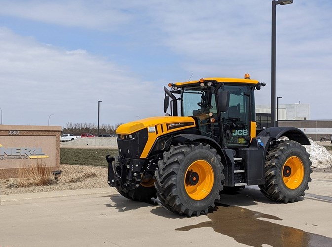 2019 JCB 4220 Ag Tractors For Sale