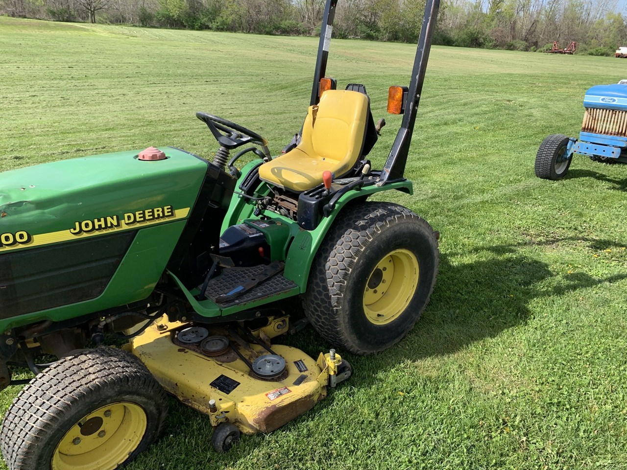 1999 John Deere 4100 Tractor - Compact Utility For Sale