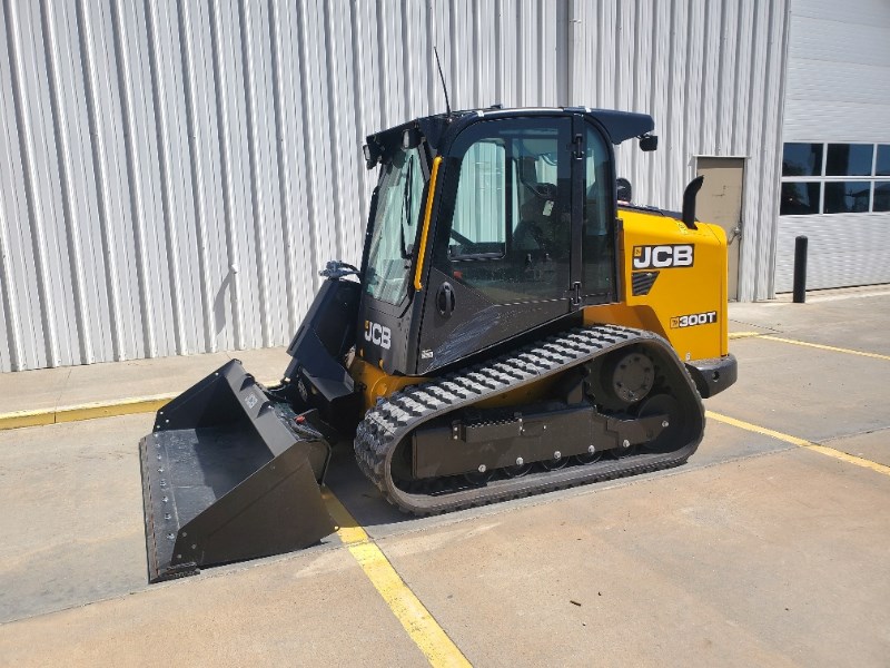 2022 JCB 300T Skid SteerTrack For Sale in Wamego Kansas
