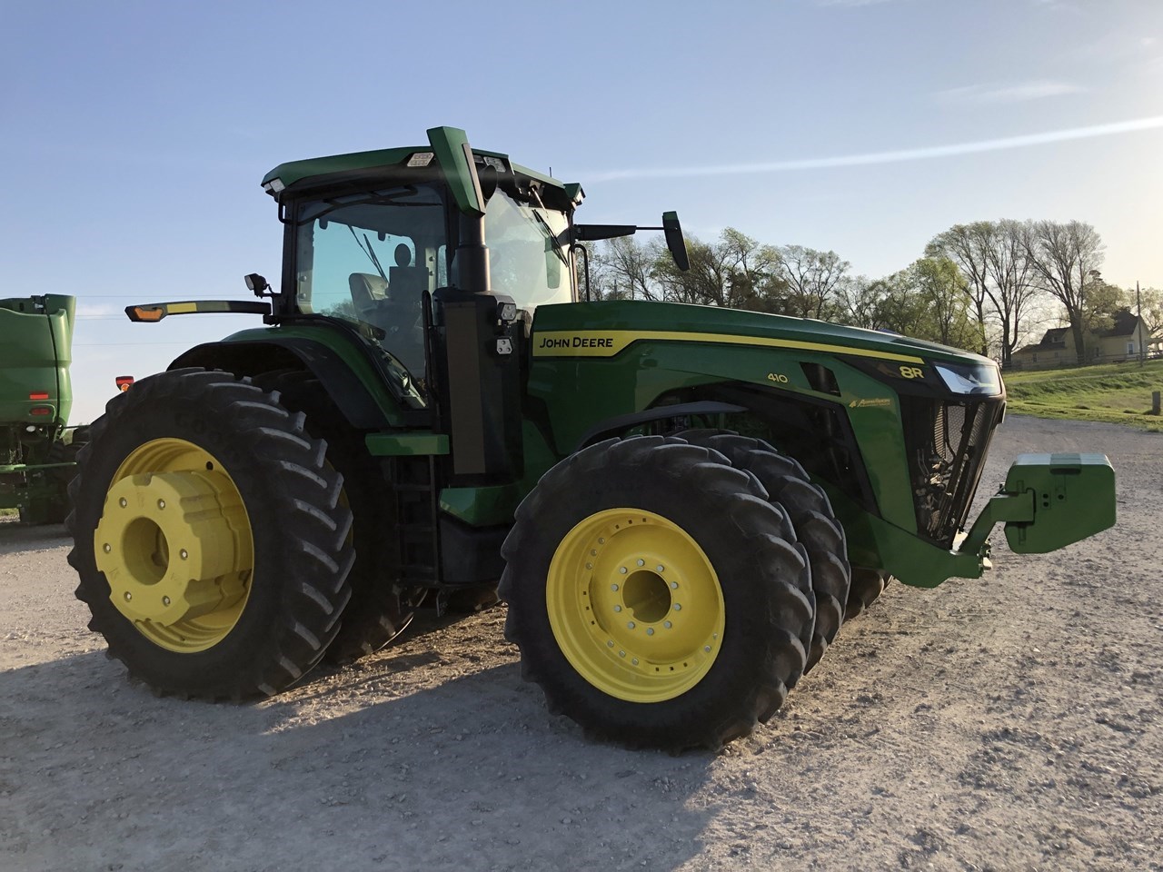 2021 John Deere 8R 410 Tractor Row Crop For Sale in Macedonia Iowa