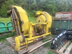 Forage Head-Rotary For Sale 2000 John Deere 676 Forage Head-Rotary For Sale 2000 John Deere 676