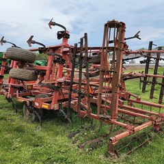 Sunflower 5035-20 Field Cultivator For Sale