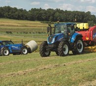 New Holland T5 Series – Tier 4B T5.110 Electro Command™ Thumbnail 4