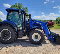 New Holland T5 Series – Tier 4B T5.140 Dynamic Command™ Thumbnail 4