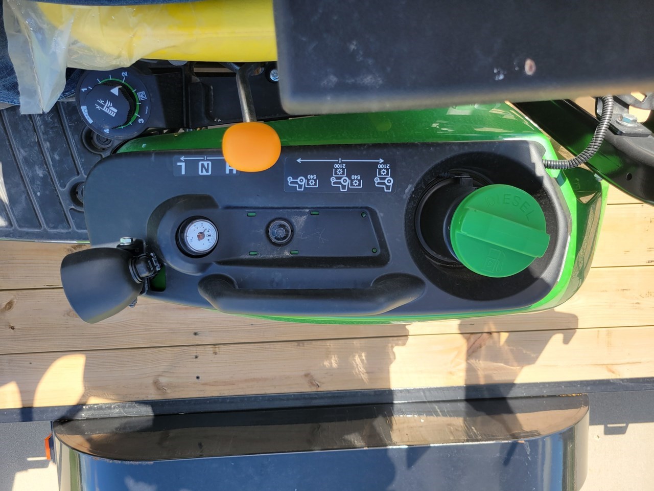 2021 John Deere 1025R Compact Utility Tractor For Sale in LeMars Iowa