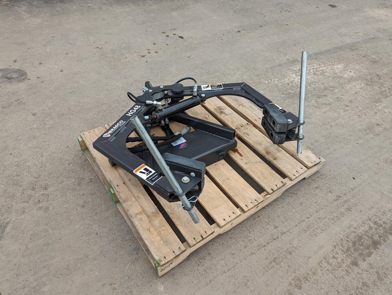 2018 Vermeer 48" Hard Scrape Grapple for Mini Skid Steer Grapple For