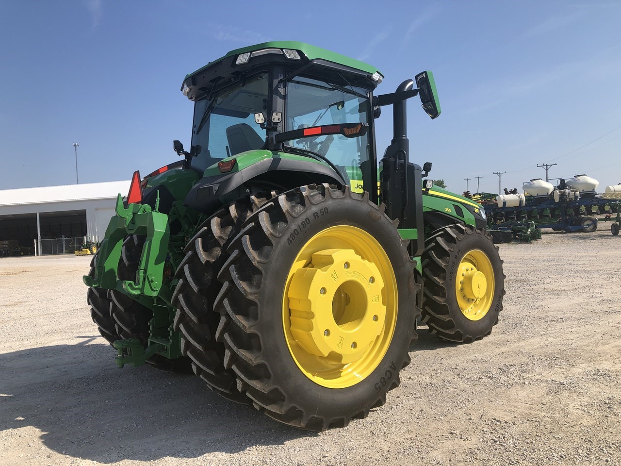 2022 John Deere 8R 250 Tractor Row Crop For Sale in Elnora Indiana