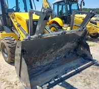 2021 New Holland B95C Thumbnail 2