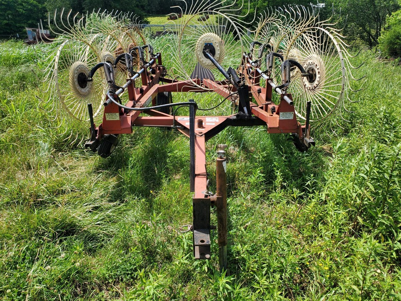 H & S BiFold Rake Hay Rake For Sale in Elizabethtown Kentucky