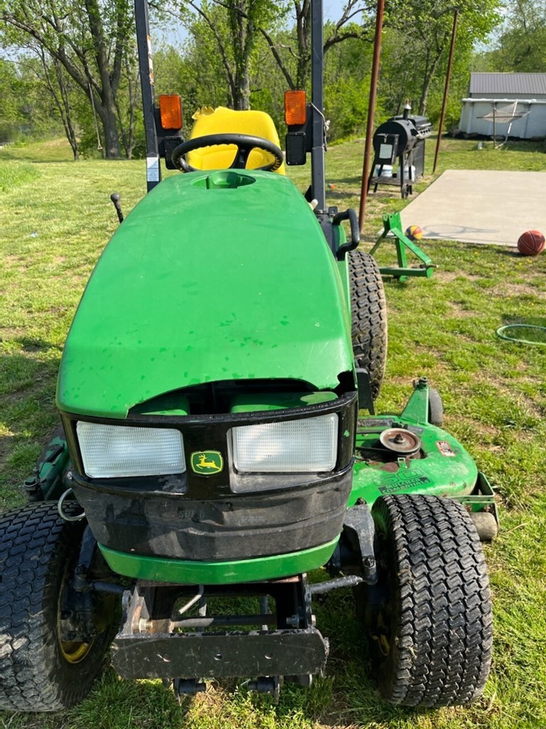 2004 John Deere 4010 Compact Utility Tractor For Sale in Steeleville