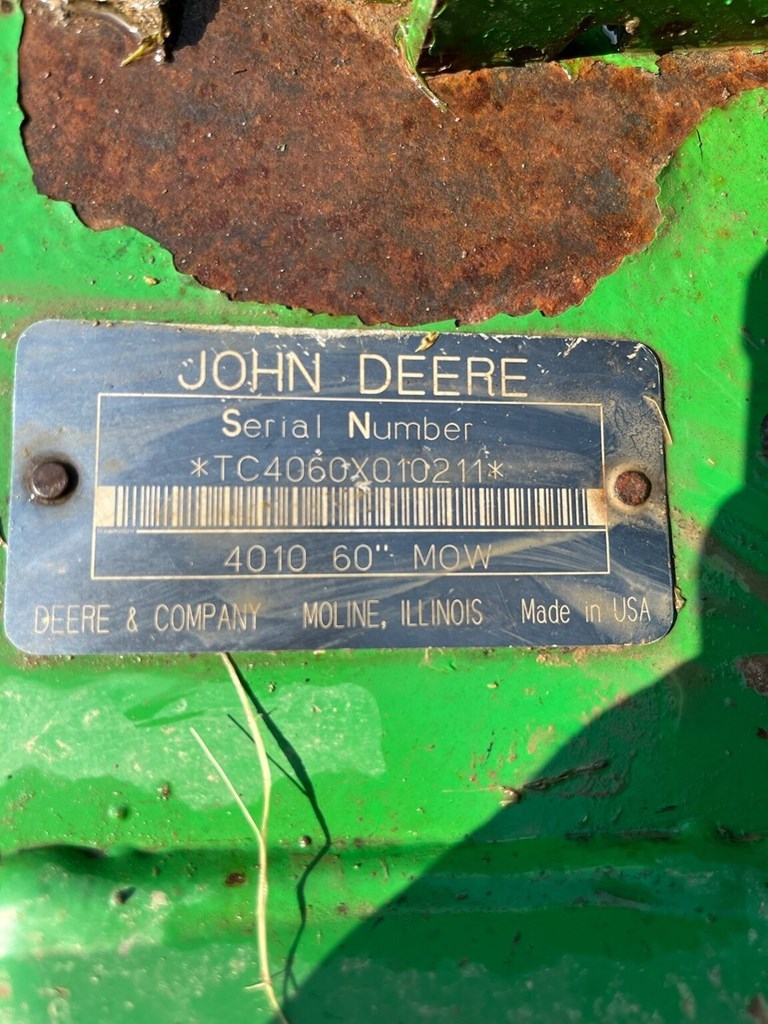 2004 John Deere 4010 Compact Utility Tractor For Sale in Steeleville